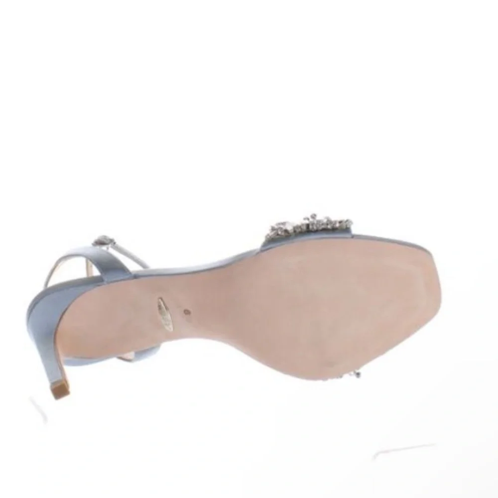 Badgley Mischka Womens Rider Blue Ankle Strap Heels Size 7 NEW READ